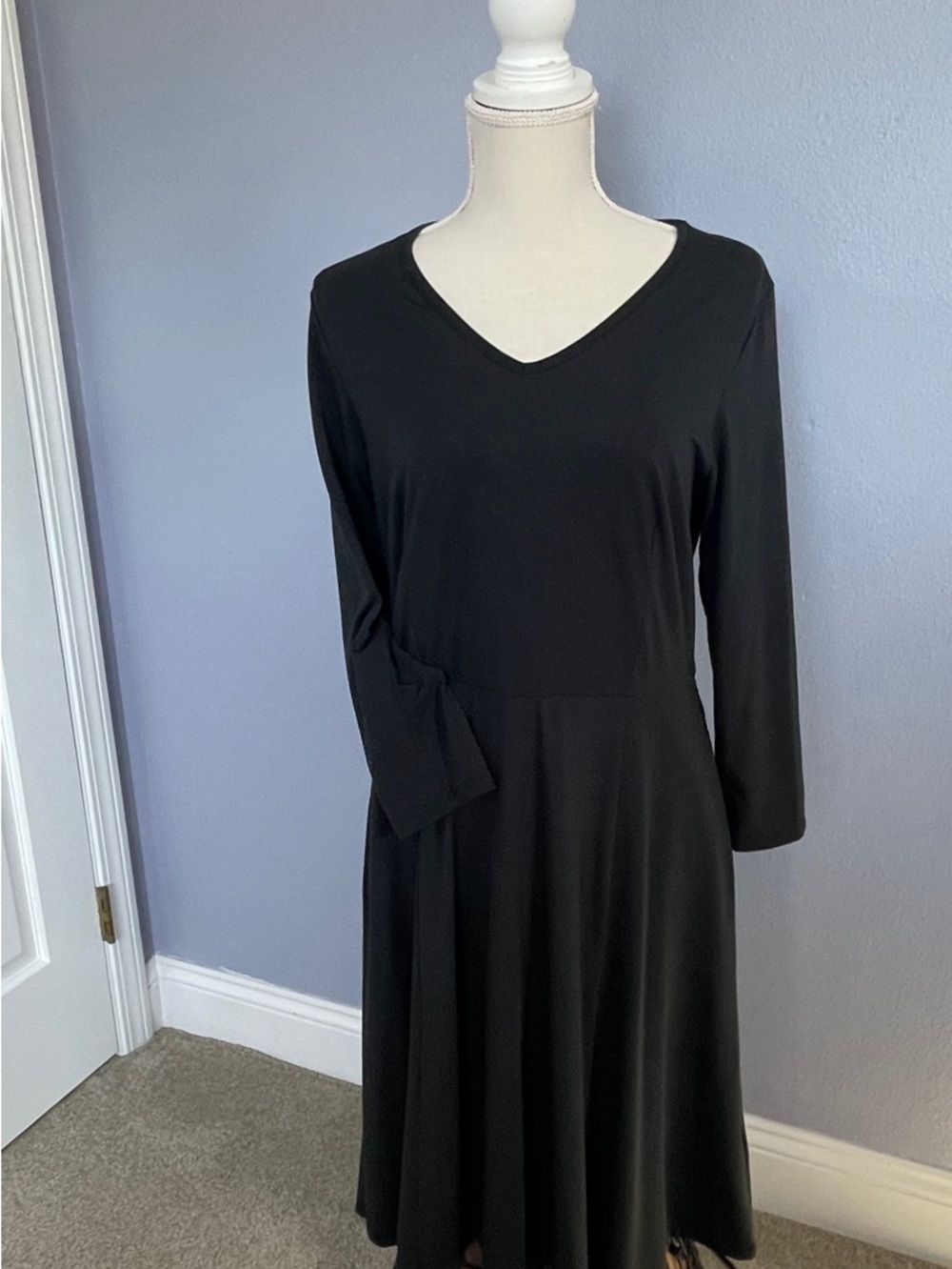 Exofficio Black V-Neck 3/4 Sleeve A-Line Travel Dress size M 8-10
